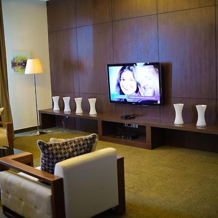Voyage Hotel Karagandy Extérieur photo