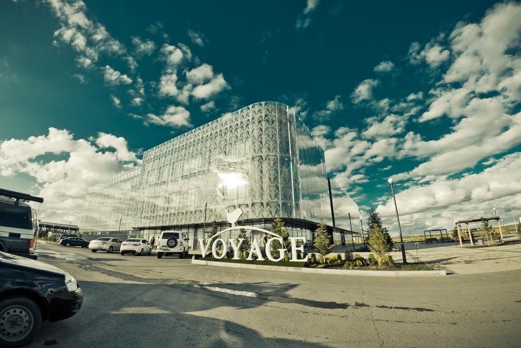 Voyage Hotel Karagandy Extérieur photo